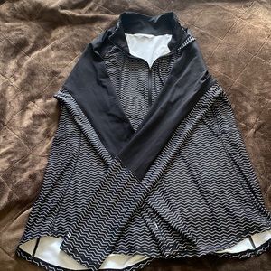 Woman’s size 2X 1/4 zip